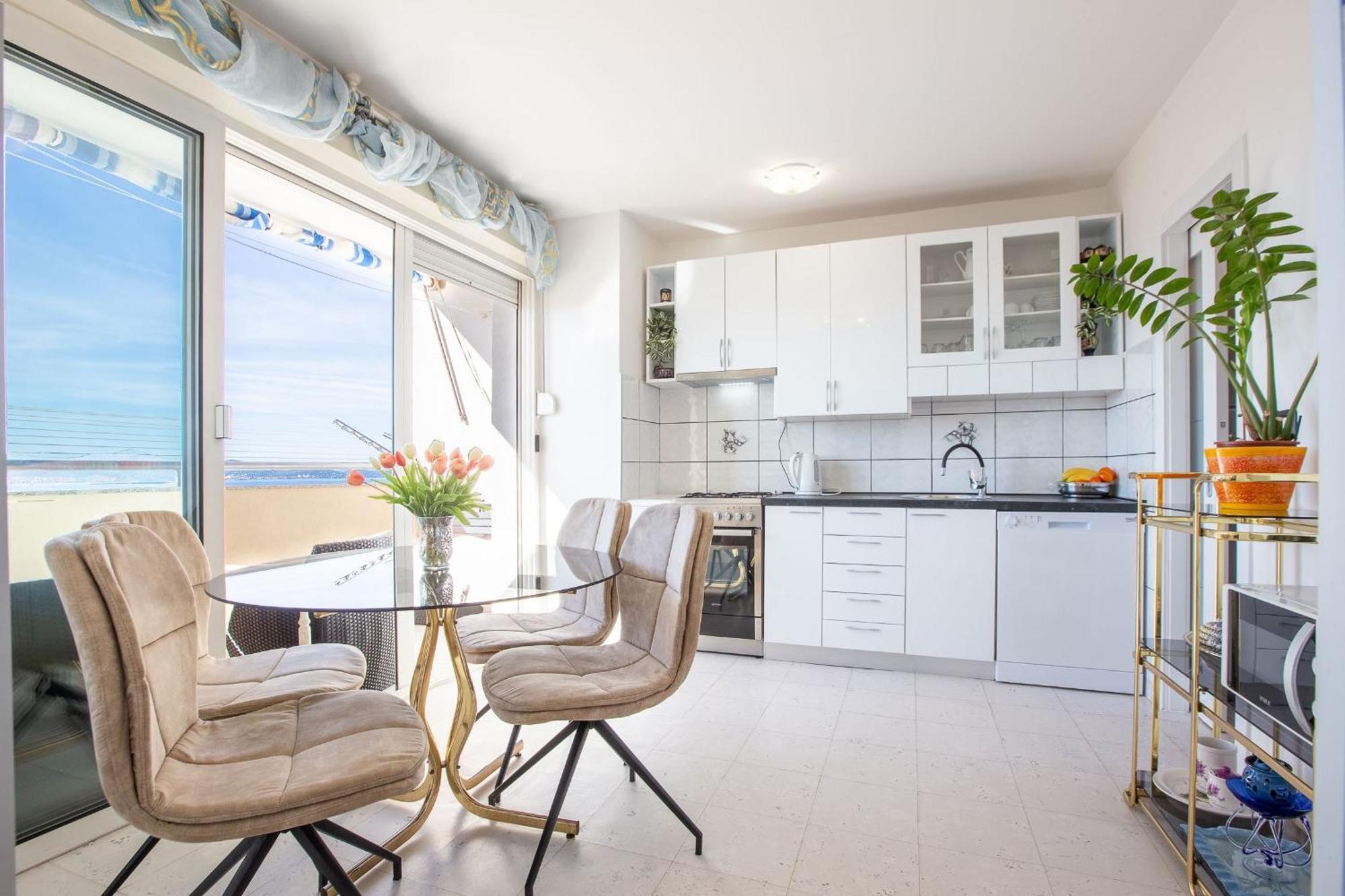 Great View Apartment *